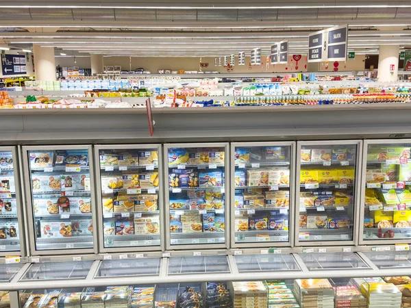 Comparing Different Types of Commercial Refrigeration Systems